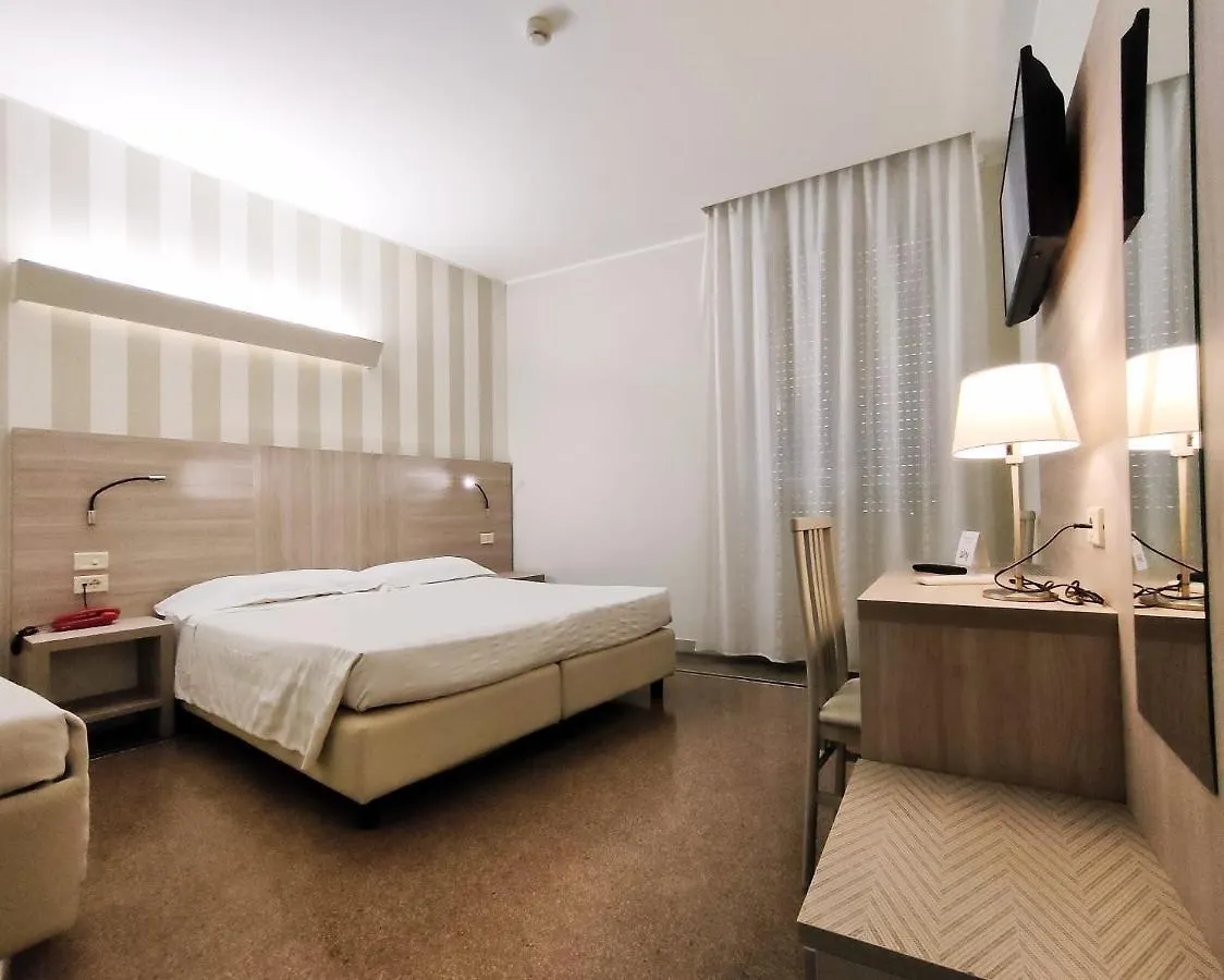 Hotel Vittoria Genoa