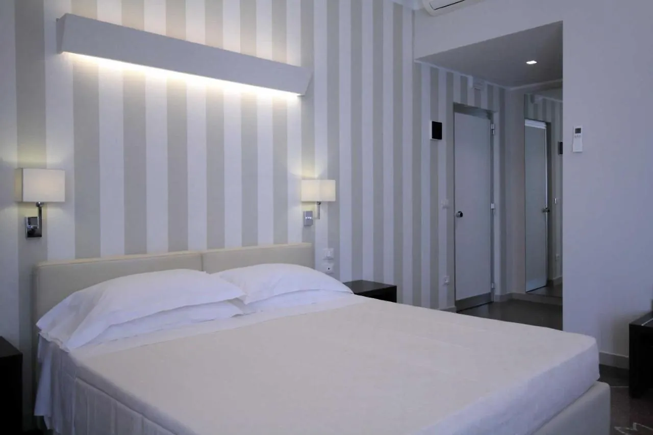 Hotel Vittoria Genova Italia