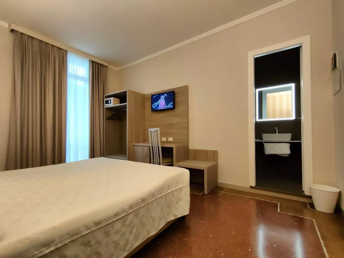 ***  Hotel Vittoria Genua Italië